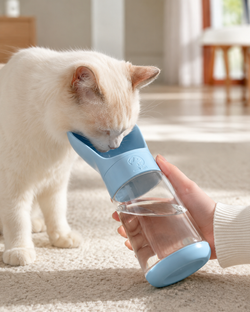 Gourde 510 ml pour eau ou croquettes de chien et chat